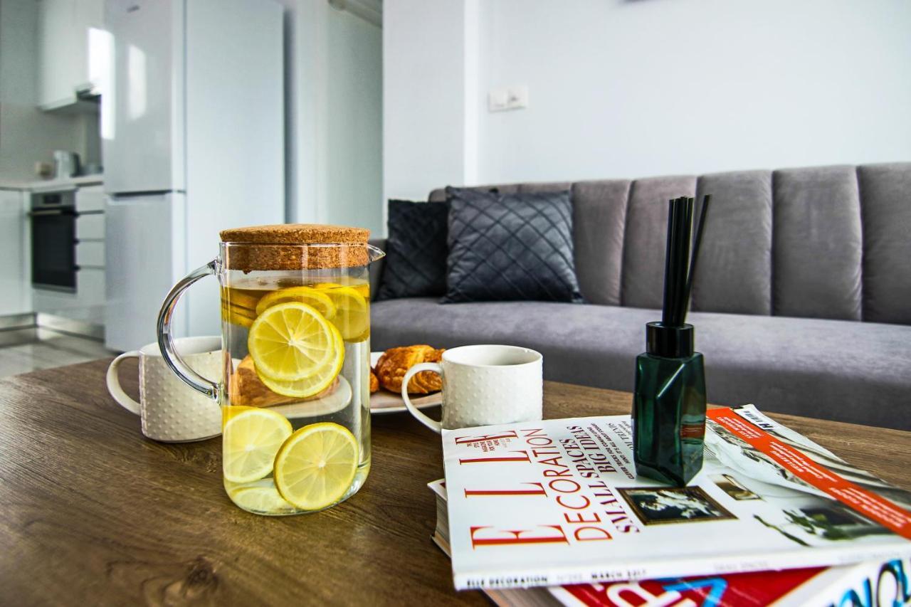 Phaedrus Living - Seaside Executive Flat Harbour 205 Apartment Paphos Bagian luar foto