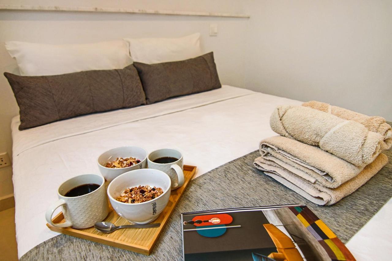 Phaedrus Living - Seaside Executive Flat Harbour 205 Apartment Paphos Bagian luar foto
